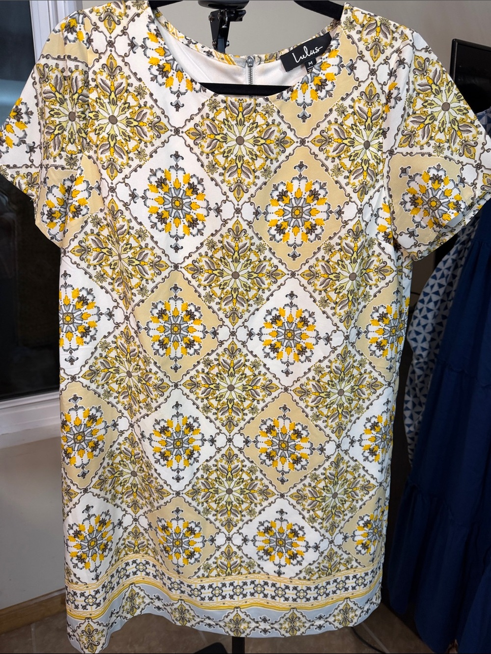 Lulu's White, Yellow & Beige Printed Short Sleeve Tunic 2199